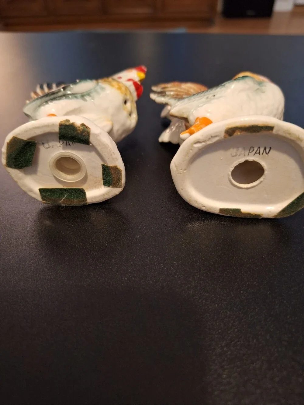Hand-Painted Ceramic Rooster Salt & Pepper Shakers